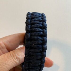 Paracord bracelet, about 7 inches, size medium
